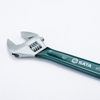 世达(SATA)沾塑欧式活动扳手10