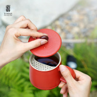 陸寳(LOHAS) 陶瓷茶杯平安永结盖杯-富贵红