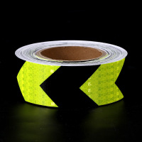 荧光黄黑箭头反光贴车身反光胶带夜光消防安全警示道路交通标志膜 10cm宽*25m长 单位 卷