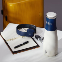摩飞 便携电水壶便携式家用旅行电热水壶 MR6090 蓝色