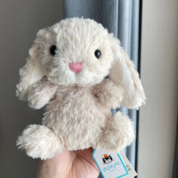 英国jELLYCAT 米色甜美小兔(均码 13cm)