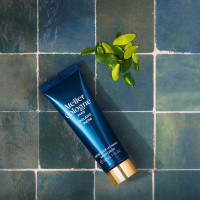 苏宁 欧珑 无极乌龙护手霜 30ml(偏远地区不发货)