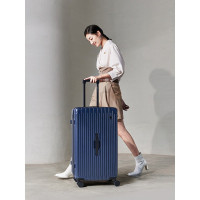 爱华仕(OIWAS)拉杆箱三七开大容量 耐磨抗压防刮花行李箱OCX6743-28黑色