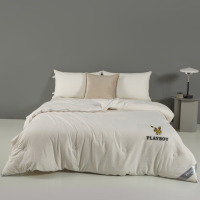 花花公子PLAYBOY 软糯大豆被 PB-25YZ115