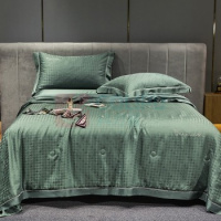 伊伊爱 BZ0ZYJ2201069 /200*230cm莱赛尔80S纯色千鸟格夏凉被 被子 (计价单位件) 千鸟格绿_