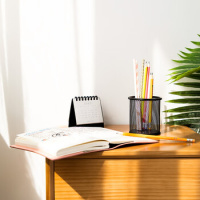 得力9172笔筒(黑)(只)__