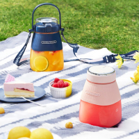 摩飞电器(Morphyrichards)二代榨汁杯榨汁桶家用榨汁机迷你果汁机多功能冷萃杯胖吨桶MR9806