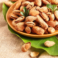 鲜记巴旦木288 g/罐