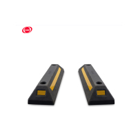 谋福 9873车位定位器橡胶挡车器车轮止退器阻车器停车车档防撞块交通设施(550*150*90mm规格/一个)可定做