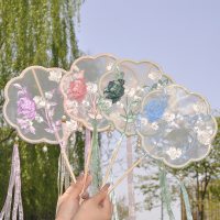 企采严选 国风复古刺绣团扇舞蹈扇古典舞表演扇子汉服搭配拍照长柄团扇子 [八瓣]粉牡丹 单位:把