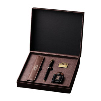 英雄钢笔笔尖弹性适中落笔均匀不晕染字迹清晰办公学习好搭档班超礼盒