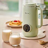 小熊豆浆机 600ml 干湿豆直打 免滤无渣 一键高温清洗 DJJ-D06U5 浅绿色