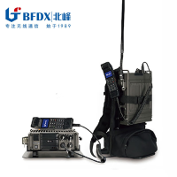 北峰(BFDX)便携式中继台BF-TR925 基础款 带背负式背包和车载坞