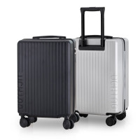 内野 科尔拉杆箱钛银色/黑色 UC-L057