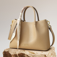 皮尔卡丹女式手提斜挎包W51258021-1O杏色