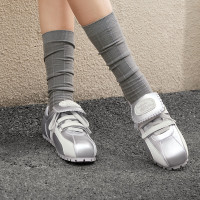 天美意德训鞋女鞋子百搭时尚通勤复古风女休闲鞋春