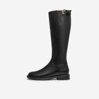 百思图冬季商场复古骑士靴黑色皮靴低跟女长筒靴