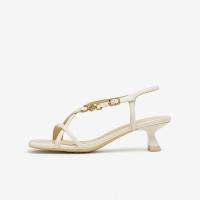 百思图夏季商场舒适通勤复古条带细跟女罗马凉鞋