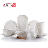 爱依瑞斯(ARIS) 白玉兰39头陶瓷餐具 AS-D3901H