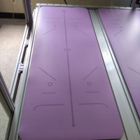 米奇喵pu天然橡胶防滑体位线瑜伽垫运动健身土豪垫吸音减震橡胶静音紫色[体位线]183*68*0.4CM