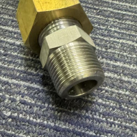 扣押接头 CGA1350 一套 货期一周