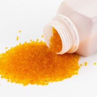 海斯迪克 变色硅胶干燥剂HKCL-280 指示剂 工业防潮瓶装干燥剂 橙色一箱(24瓶/箱)