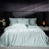 啄木鸟 布拉格蚕丝被 100支全棉(填充51%蚕丝49%木棉) 200*230cm