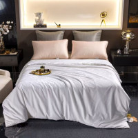 啄木鸟 花韵蚕丝被 60支全棉(填充51%蚕丝49%木棉) 200*230cm