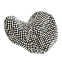 SKG 腰部按摩器 热敷靠枕靠垫抱枕护腰椎背部放松坐垫暖腰神器 T1系列1代 千鸟棕