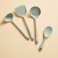 炊大皇 硅胶锅铲汤勺漏勺饭勺 不粘锅炒锅煎锅平底锅 松绿硅胶小勺铲 四件套SL05GJ!