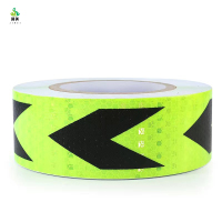 冀美汽车反光贴货车保险杠箭头导向标警示胶带交通工程贴纸年审车身条 宽5CM [绿底黑箭头]长度[10米]