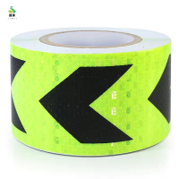 冀美汽车反光贴货车保险杠箭头导向标警示胶带交通工程贴纸年审车身条 宽10CM [绿底黑箭头]长度[3米] 5卷