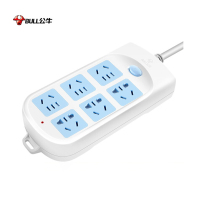 公牛(bull) GN-603 新国标插座/插线板/插排/排插 6位总控开关 1.8米