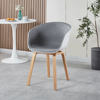 简约洽谈时尚休闲实木软包靠背椅