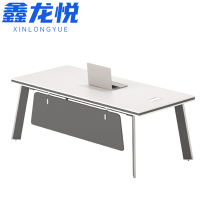 鑫龙悦培训桌2.2米张