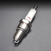 凯姿 四冲程火花塞油锯绿篱机割草机汽油机火嘴 F7TC