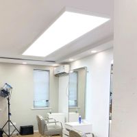 深照紫光舞台用灯 DJ灯专业级LED摇头灯多彩变色灯带遥控功能时尚设计