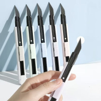 齐心COMIX精密美工刀91807 单手操作防滑设计陶瓷刀片持久锋利