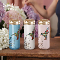 乾唐轩 活瓷 吉星蜂鸟陶瓷随行水杯子 330ml双层 釉色:粉红彩釉/牙白彩釉/浅水蓝彩釉+鎏金+吉星元素 颜色随机
