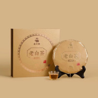 白大师 白茶茶叶一级寿眉正脉之源纸盒茶饼 2018年寿眉300g