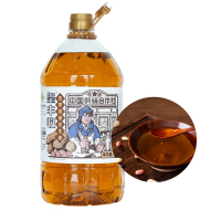 XIFENGSHOU玺丰收 压榨浓香花生油5L/桶选当季新鲜、颗粒饱满 花生油色泽金黄透亮 浓郁的花生香气扑鼻而来