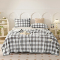 雅鹿无印风牛奶暖绒毯 灰大格YL5315