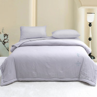 红秀世纺 传统刺绣水洗被SF2403-T006