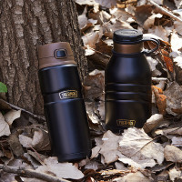 膳魔师(THERMOS)保温杯780ml男女大容量旅行水杯学生生日礼物TSK2-700S 曜石黑