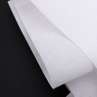 金穗慧采 无纺布 500*500mm 70克/张