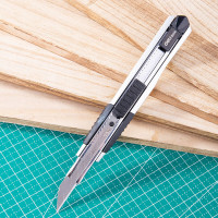 灵鲲 刀片宽度9mm 美工刀 1把