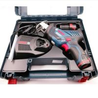 博世BOSCH GSA12V-Li 锂电充电式马刀锯双电(2.0ah)+锯条附件