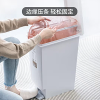 茶花 洁纳脚踏式垃圾桶15 (F17007) //