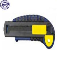 长城精工橡塑双色8节重型美工刀 416122A