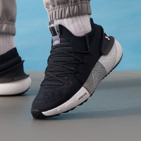 安德玛(Under Armour)3025516-003 低帮轻便舒适透气缓震健身训练运动鞋